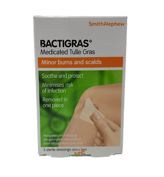 Smith & Nephew Bactigras Medicated Dressing 5cmx 5cm 5 pieces